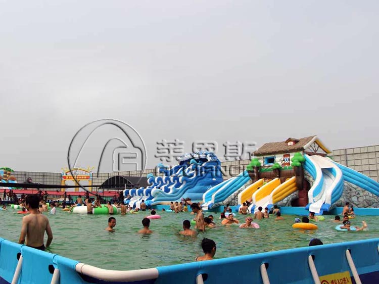 露天水上樂園